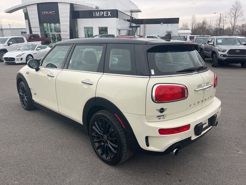 Used 2019 MINI Cooper Clubman S image 3