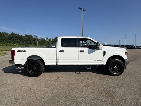 Used 2018 Ford F250 XLT AWD/4WD image 6