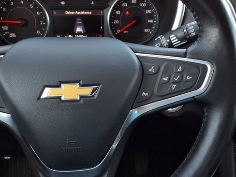 Used 2022 Chevrolet Equinox LT image 21