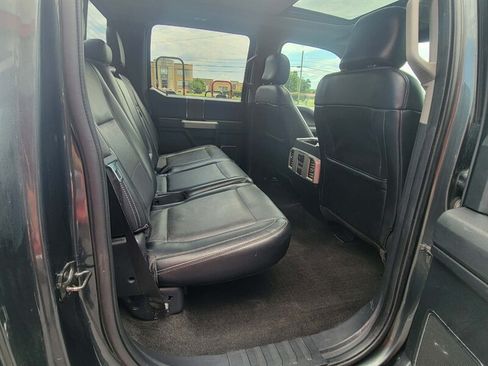 Used 2015 Ford F150 Lariat w/ Equipment Group 502A Luxury AWD/4WD image 13