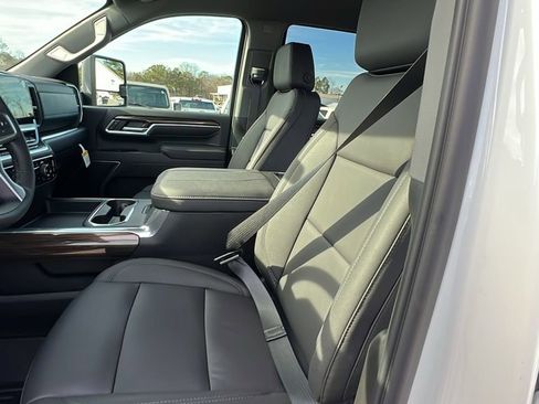 New 2026 Chevrolet Silverado 2500 LT w/ All Star Edition image 14