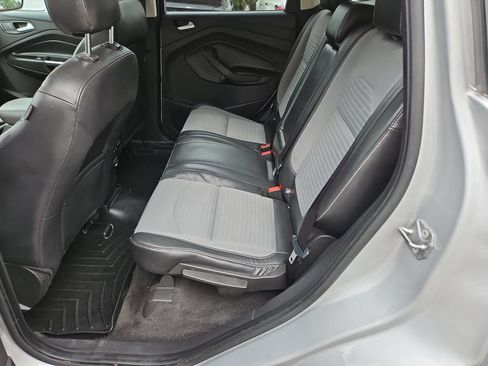 Used 2019 Ford Escape SE AWD/4WD image 24
