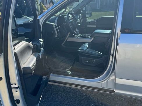 Used 2019 Ford F350 Lariat w/ Lariat Ultimate Package image 14