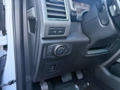 Used 2018 Ford F150 Raptor w/ Equipment Group 802A Luxury AWD/4WD image 25