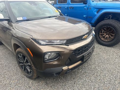 Used 2022 Chevrolet TrailBlazer ACTIV w/ Sun and Liftgate Package image 24