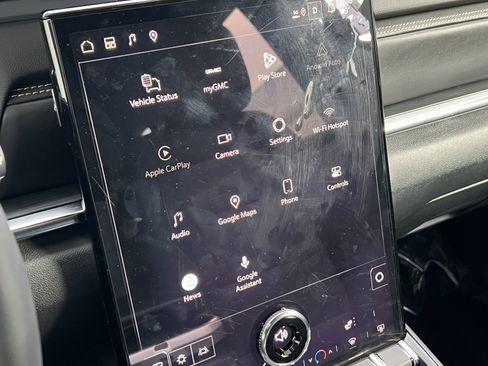 Used 2026 GMC Terrain Elevation w/ Technology Package II image 13