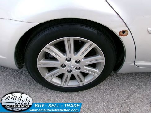 Used 2010 Toyota Avalon XL image 20