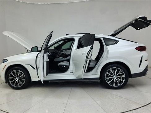 Used 2025 BMW X6 xDrive40i image 79