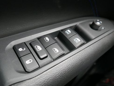 New 2026 Jeep Compass Latitude AWD/4WD image 14