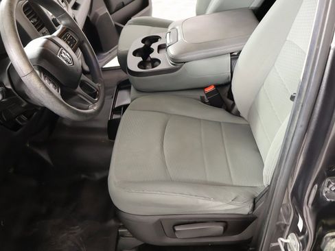 Used 2017 RAM 1500 Tradesman w/ Popular Equipment Group image 10