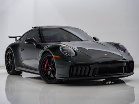 Used 2026 Porsche 911 Carrera 4 GTS AWD/4WD image 8