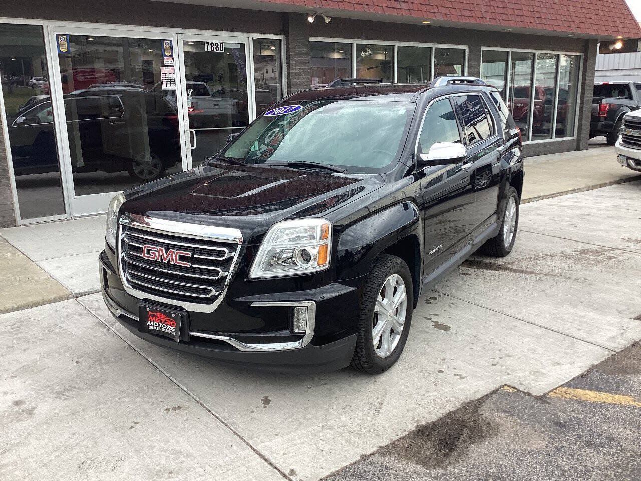 Used 2017 GMC Terrain SLT w/ Open Road Package AWD/4WD image 2