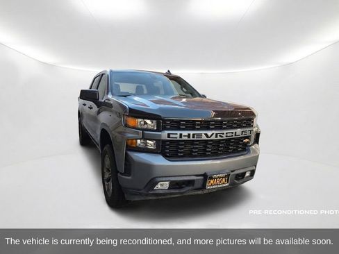 Used 2021 Chevrolet Silverado 1500 Custom RWD image 3