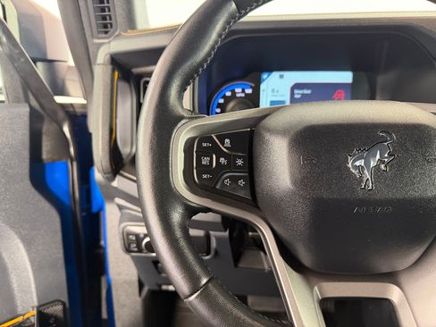 Used 2024 Ford Bronco Badlands AWD/4WD image 15