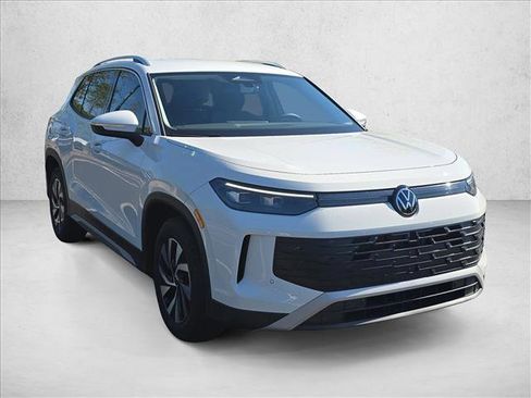 New 2026 Volkswagen Tiguan S FWD image 11