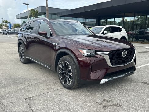 New 2026 MAZDA CX-90 Plug-In Hybrid w/ Premium Plus image 4