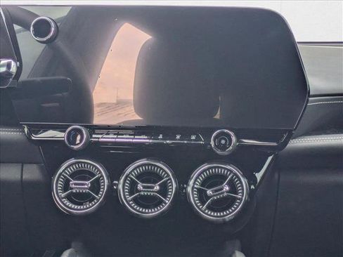 New 2025 Chevrolet Blazer EV LT image 12