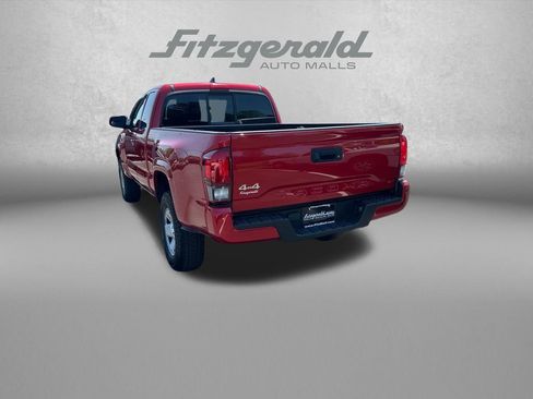 Used 2019 Toyota Tacoma SR w/ SR Convenience Package AWD/4WD image 5