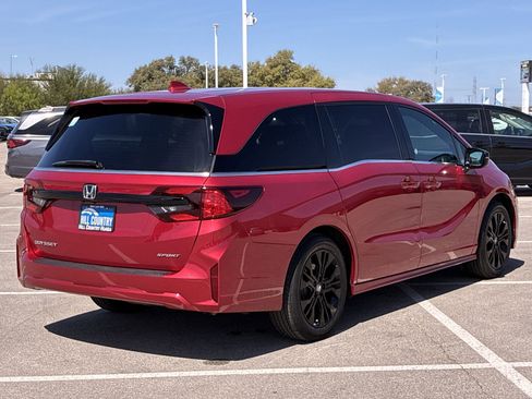 Certified 2025 Honda Odyssey Sport-L image 6