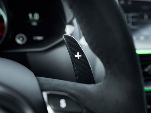 Used 2023 Aston Martin V12 Vantage image 52