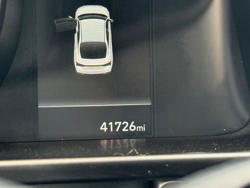 Used 2023 Hyundai Elantra SEL FWD image 9