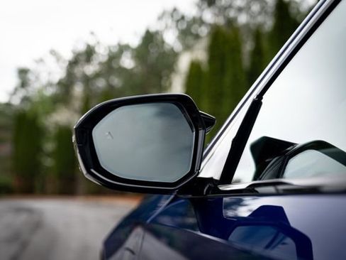 Used 2025 BMW M5 w/ Executive Package image 26