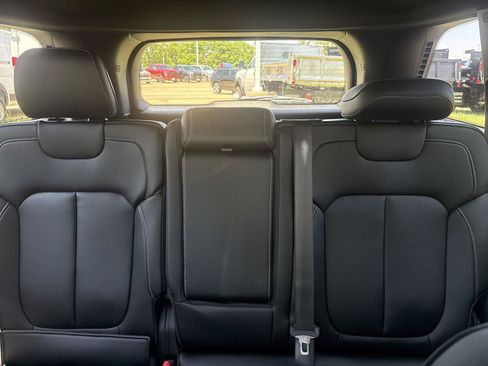 New 2026 Jeep Grand Cherokee Limited AWD/4WD image 25