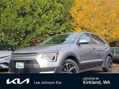 New 2025 Kia Niro EX