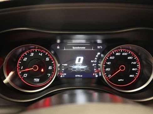 Used 2023 Dodge Charger Scat Pack w/ Navigation & Travel Group RWD image 5
