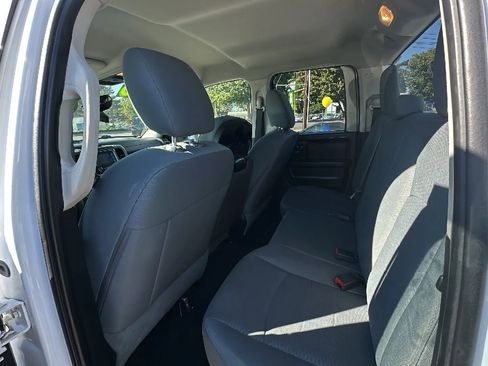 Used 2015 RAM 1500 Express AWD/4WD image 10