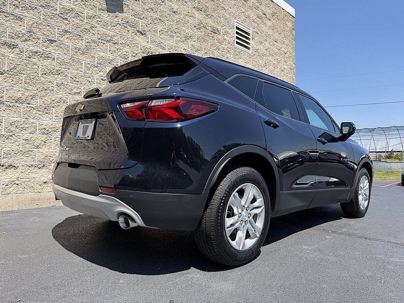 Used 2020 Chevrolet Blazer LT AWD/4WD image 3
