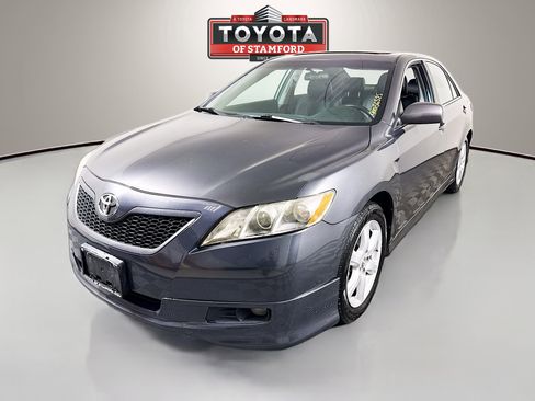 Used 2009 Toyota Camry SE image 3