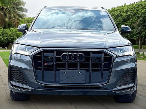 Used 2020 Audi SQ7 Prestige AWD/4WD image 2