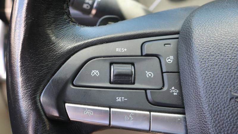 Used 2020 Cadillac XT4 Premium Luxury AWD/4WD image 9