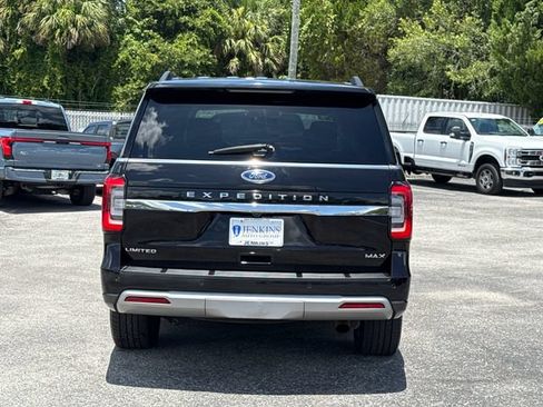 Used 2024 Ford Expedition Max Limited RWD image 9