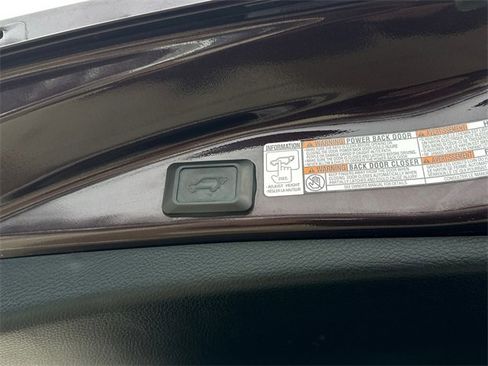 Used 2017 Toyota RAV4 XLE image 7