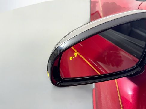 Used 2018 Kia Stinger GT2 RWD image 21