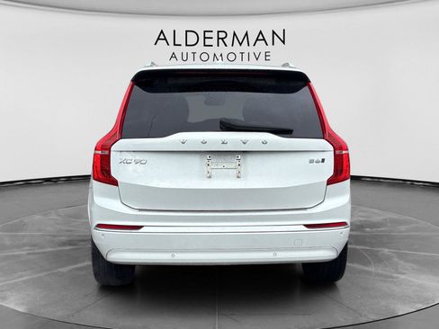 Used 2023 Volvo XC90 B6 Plus w/ Protection Package Premier AWD/4WD image 4