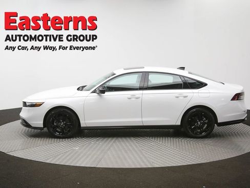 Used 2025 Honda Accord SE image 62