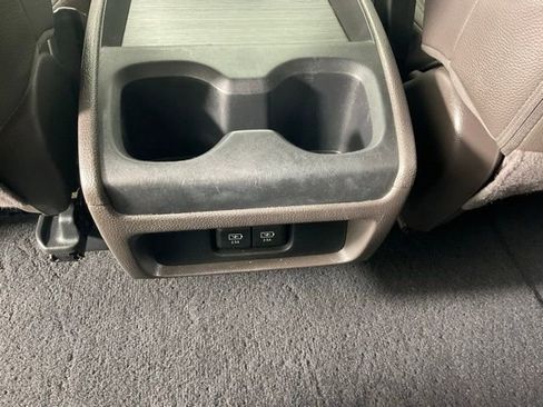 Used 2018 Honda Odyssey EX-L image 18