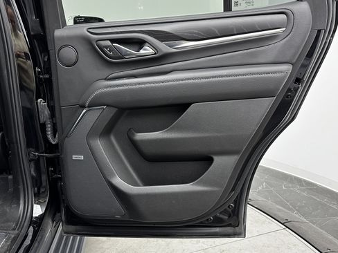 Used 2021 GMC Yukon Denali w/ Denali Premium Package image 36