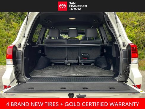 Certified 2020 Toyota Land Cruiser Heritage Edition AWD/4WD image 43