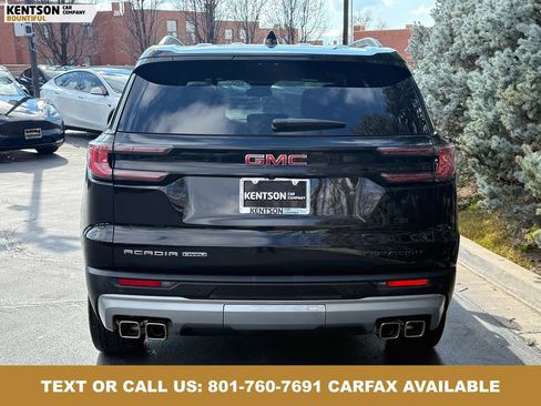 Used 2025 GMC Acadia Elevation w/ Elevation Premium Package image 7