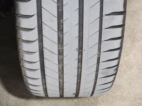 Used 2018 Porsche Cayenne image 28