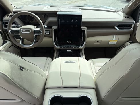 New 2026 GMC Yukon XL Denali image 28