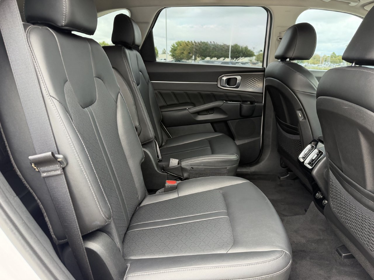 Used 2022 Kia Sorento SX AWD/4WD image 27