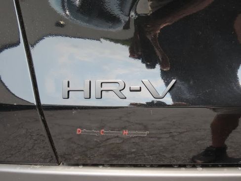 New 2026 Honda HR-V Sport image 7
