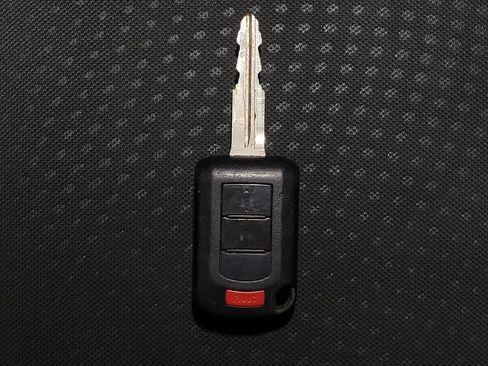 Used 2019 Mitsubishi Mirage G4 ES FWD image 32