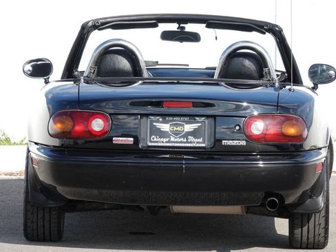 Used 1996 MAZDA MX-5 Miata RWD image 32