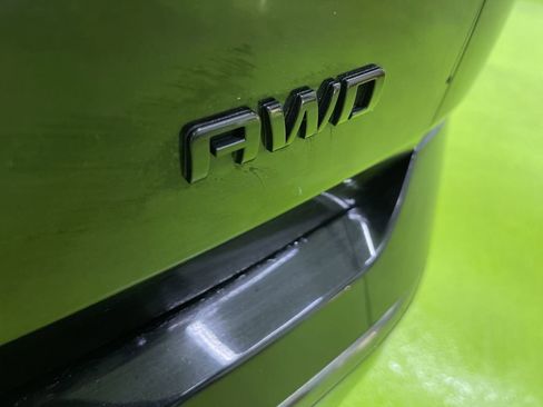 Used 2018 Chevrolet Traverse Premier w/ Redline Edition image 14